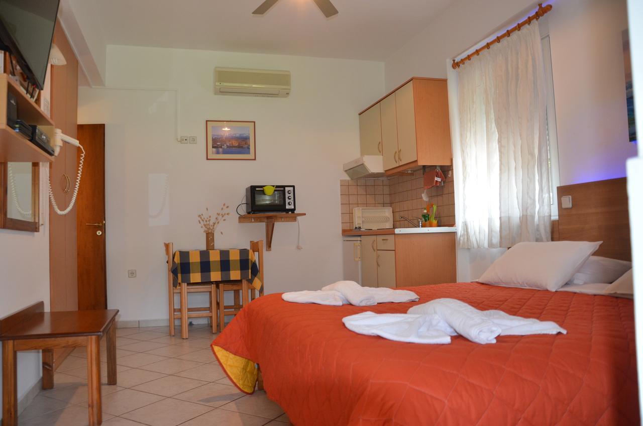 Thalassa Apartments Kíssamos Buitenkant foto
