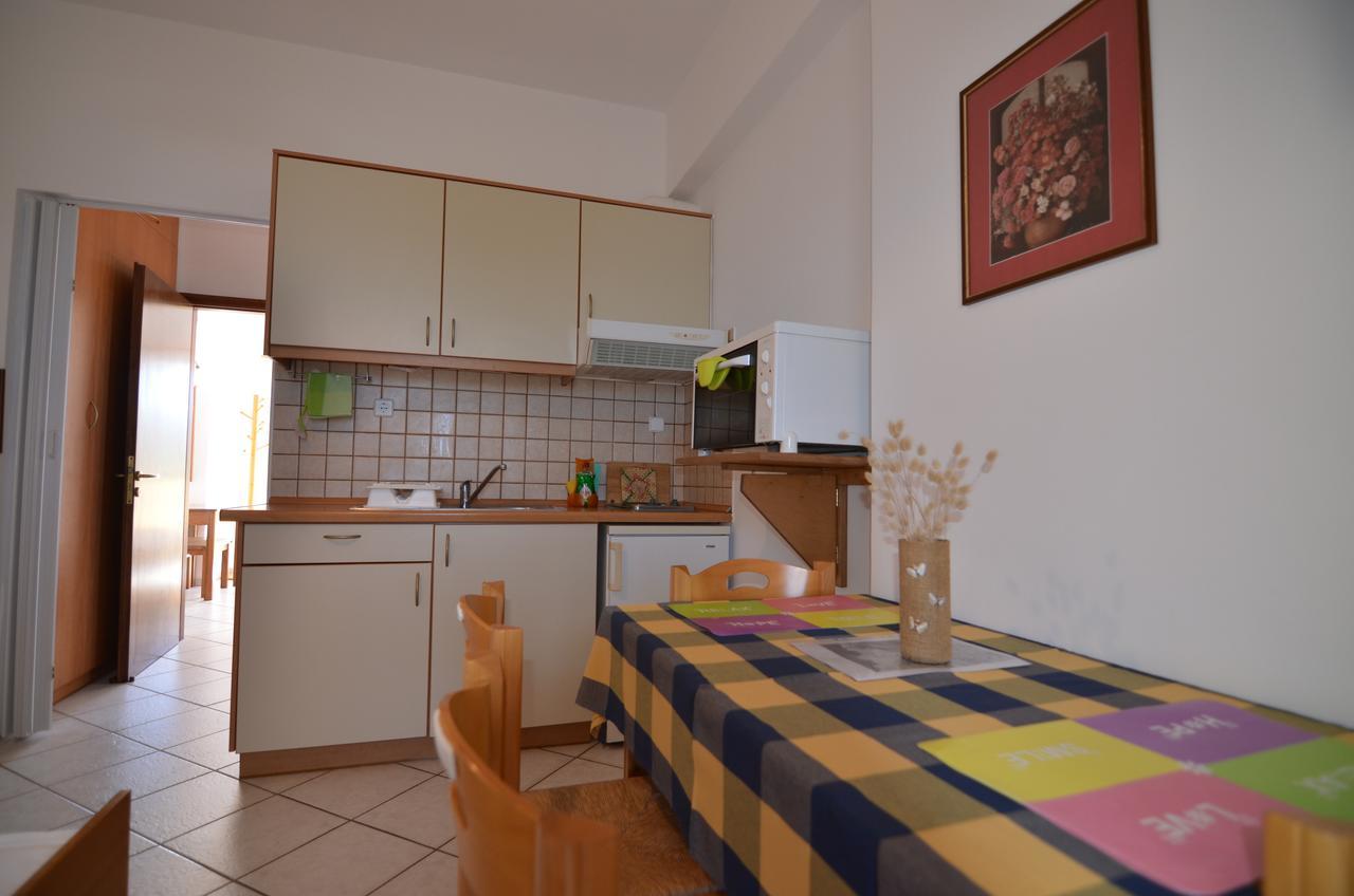 Thalassa Apartments Kíssamos Buitenkant foto